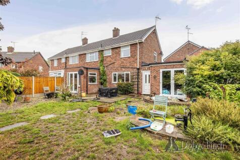 8 Yonge Close, Radcliffe, NG12 2EE-6watermarked.jp