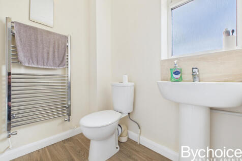 CAM05454G0-PR0053-STILL014