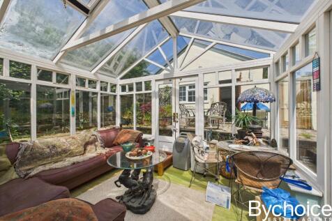 CAM05454G0-PR0011-STILL009