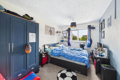 CAM05454G0-PR0014-STILL022