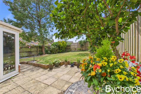 CAM05454G0-PR0018-STILL016