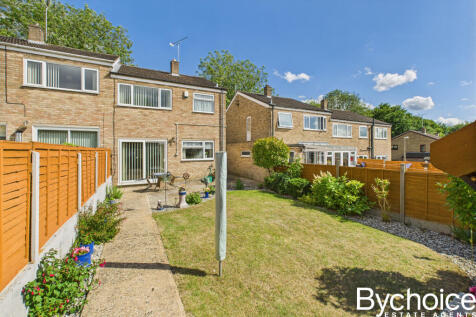 CAM05454G0-PR0021-STILL013