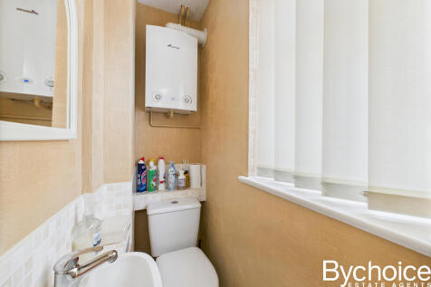 CAM05454G0-PR0021-STILL004