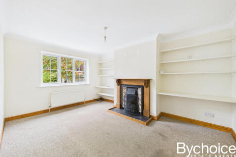 CAM05454G0-PR0062-STILL003