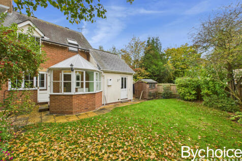 CAM05454G0-PR0061-STILL008