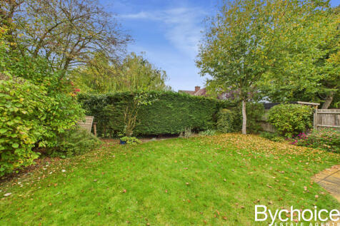 CAM05454G0-PR0061-STILL009