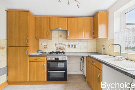 CAM05454G0-PR0075-STILL005