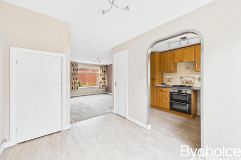 CAM05454G0-PR0075-STILL004