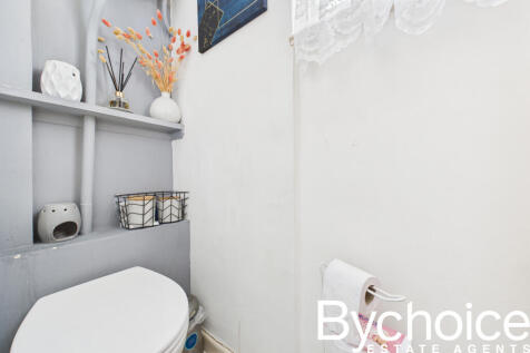 CAM05454G0-PR0047-STILL007