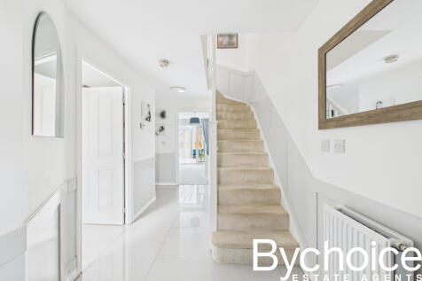 CAM05454G0-PR0059-STILL008