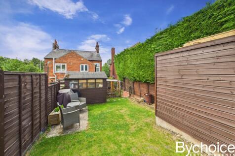 CAM05454G0-PR0022-STILL023