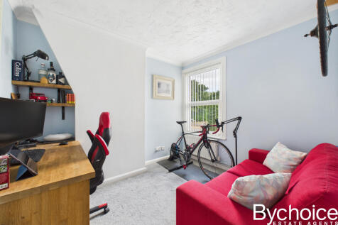 CAM05454G0-PR0022-STILL017