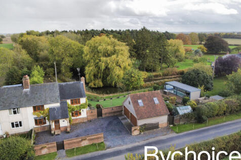 dji_fly_20251021_150526_371_1761055808141_photo_op