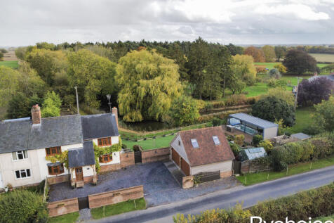 dji_fly_20251021_150526_371_1761055808141_photo_op