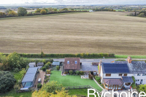 dji_fly_20251021_150734_381_1761055778667_photo_op