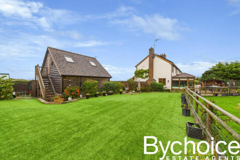 CAM05454G0-PR0065-STILL034