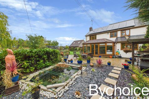 CAM05454G0-PR0065-STILL044