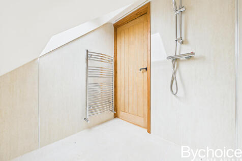 CAM05454G0-PR0065-STILL030