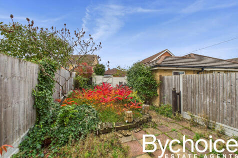 CAM05454G0-PR0068-STILL016