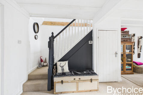 CAM05454G0-PR0072-STILL013