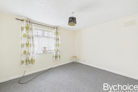 CAM05454G0-PR0074-STILL004