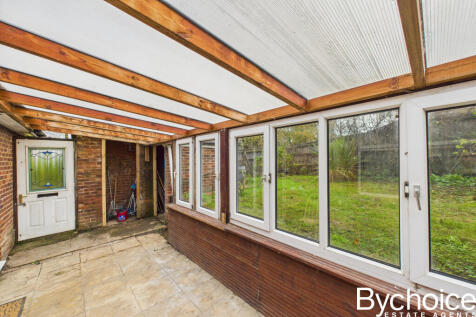 CAM05454G0-PR0074-STILL007