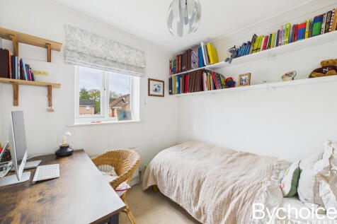 CAM05454G0-PR0077-STILL020