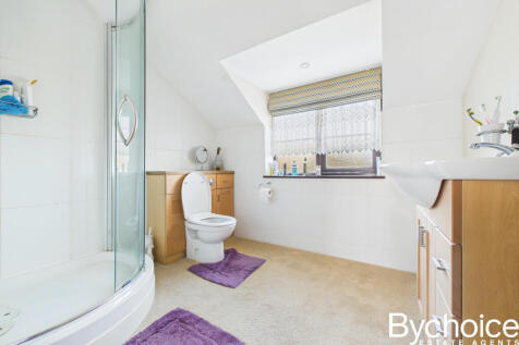 CAM05454G0-PR0080-STILL009