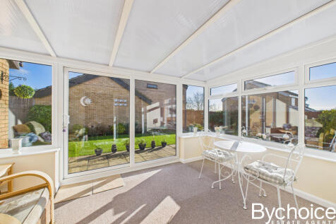 CAM05454G0-PR0082-STILL012