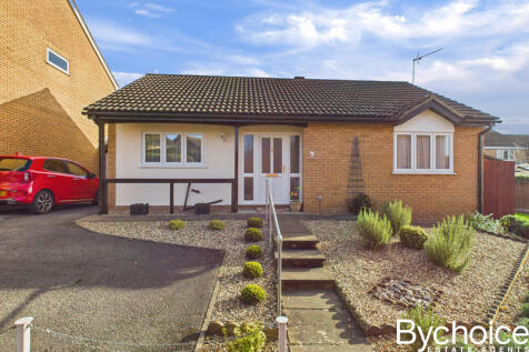 CAM05454G0-PR0082-STILL024