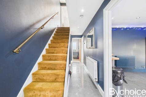 CAM05454G0-PR0088-STILL007