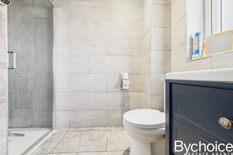 CAM05454G0-PR0088-STILL002