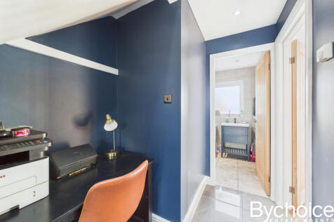 CAM05454G0-PR0088-STILL008