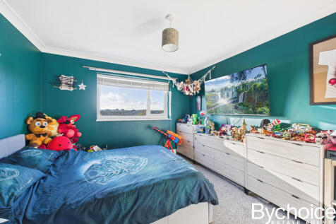 CAM05454G0-PR0088-STILL019