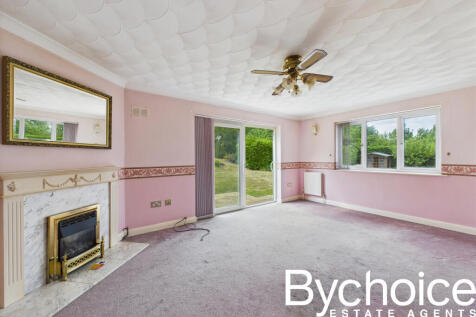 CAM05454G0-PR0030-STILL007