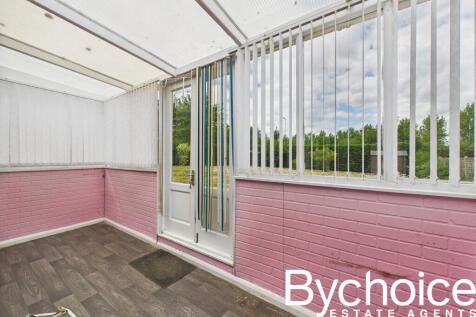 CAM05454G0-PR0030-STILL010