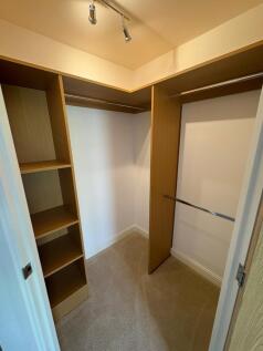 Walk in wardrobe