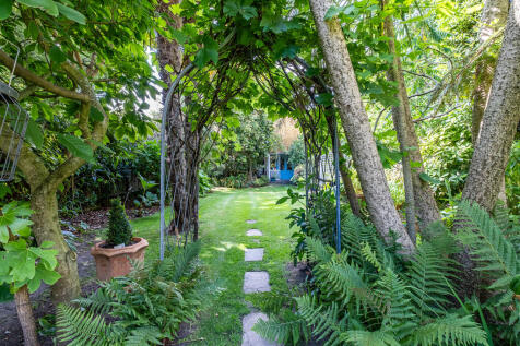 Property Image 28