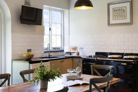 Kitchen 3