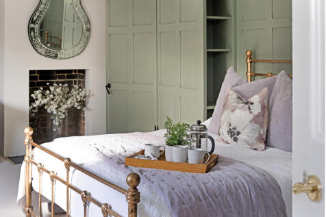 Bedroom close up