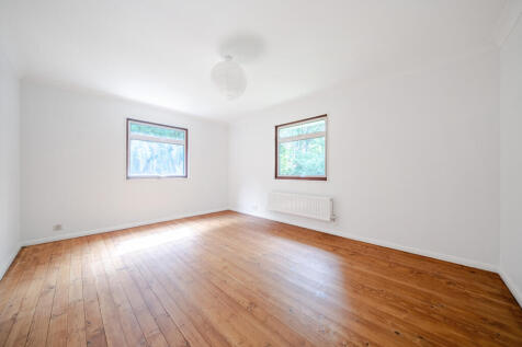 Bedrooom 1