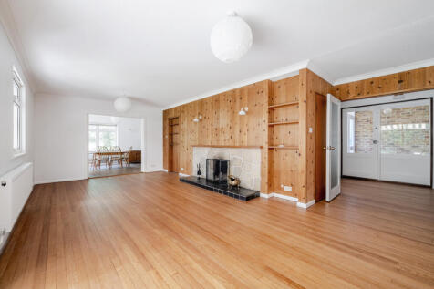 Living room 2