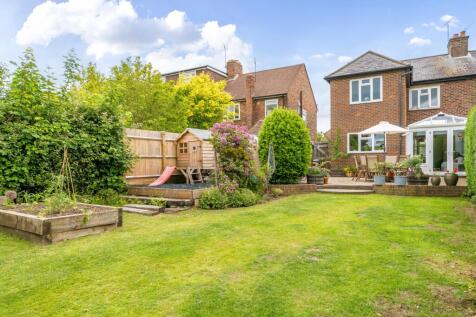 Back of house &amp; kids play area