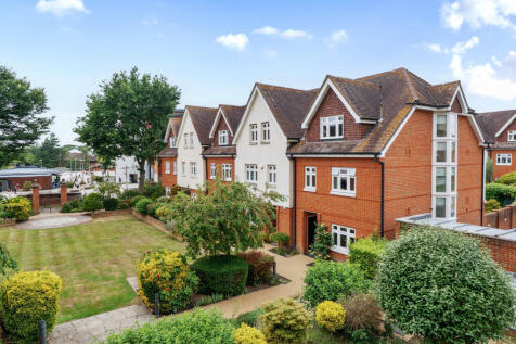 Hewells Court