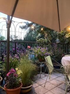 Roof terrace dusk 4