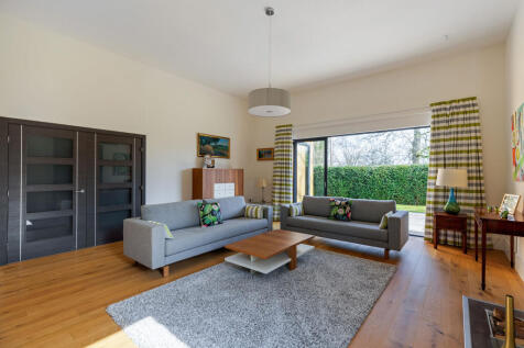 Back sitting room