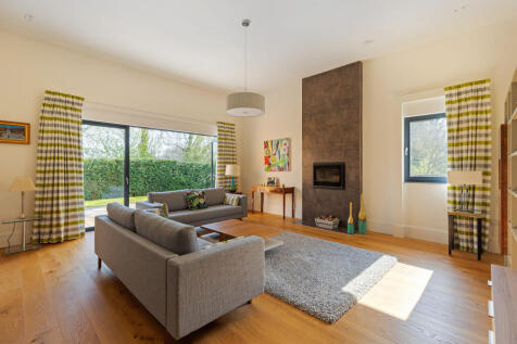 Rear sitting room