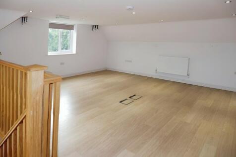 Family Room mezan...