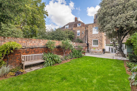 Property Image 9