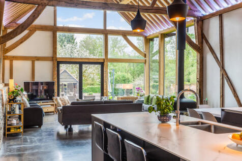 Kitchen/Lounge